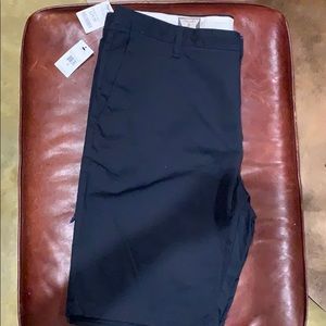 Men’s Volcom shorts